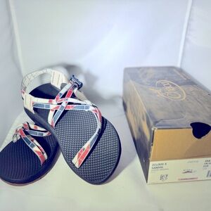 Chaco Z Cloud X Askew Angora sandals
Women’s size 7
